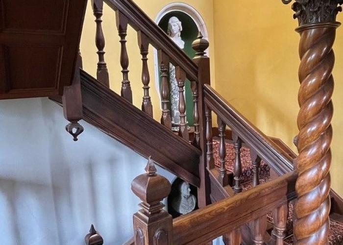 20. Staircase (Sweeping)