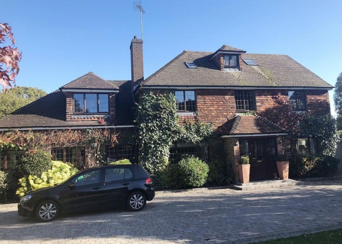 1. House / Cottage Exterior