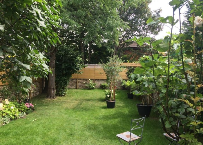 24. Gardens