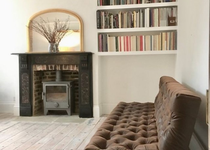 12. Livingroom, Fireplace