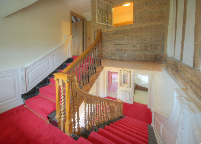 12. Stairway / Staircase