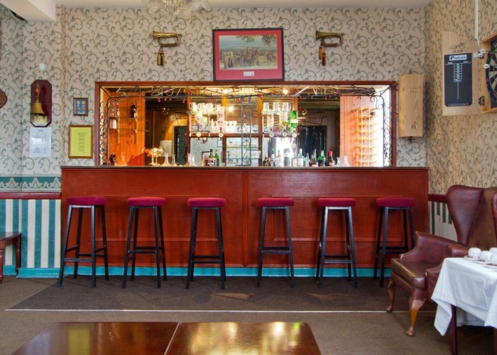 3. Pub / Bar