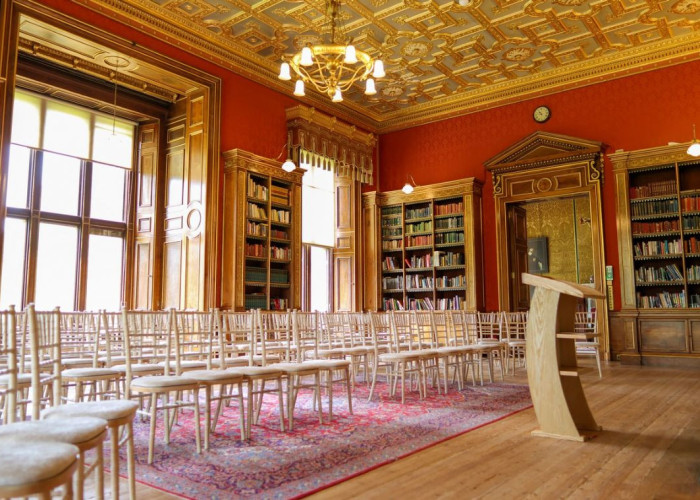3. School / College, Drawing Room, Period Building, Manor House, Wooden Floor
