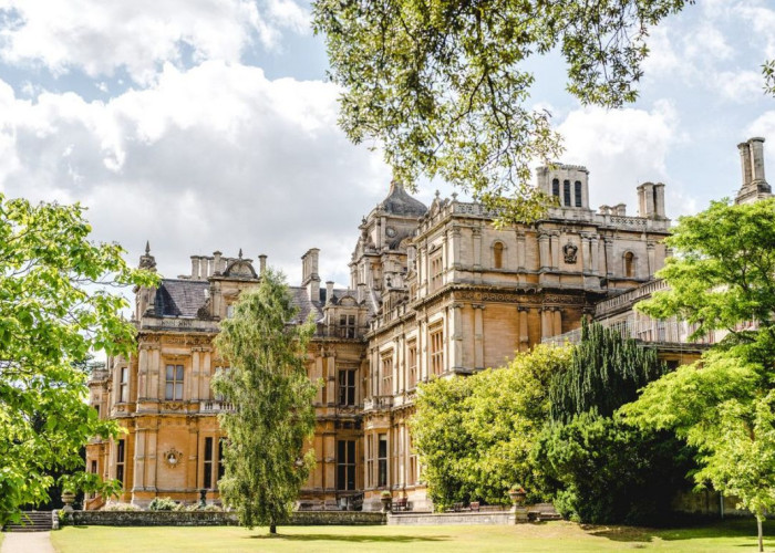 1. Exterior, School / College, Stately Home Exterior