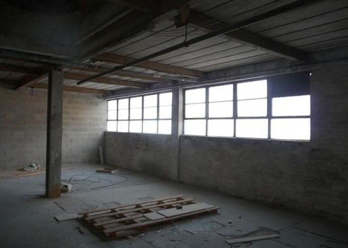 11. Warehouse (Pillared)
