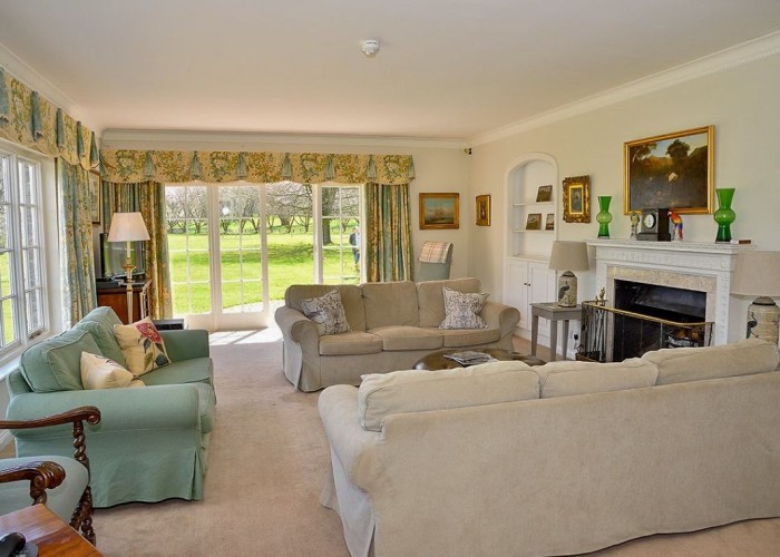 17. Livingroom