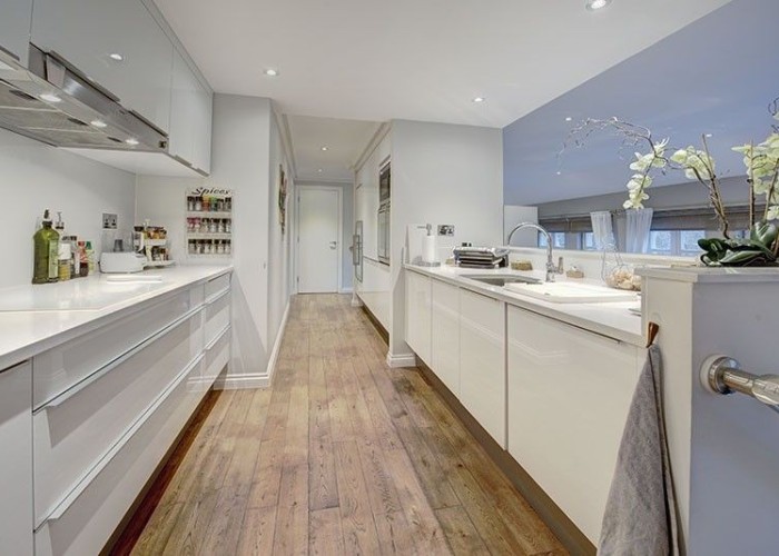 5. Kitchen (Galley), Kitchen (Cream or White units)