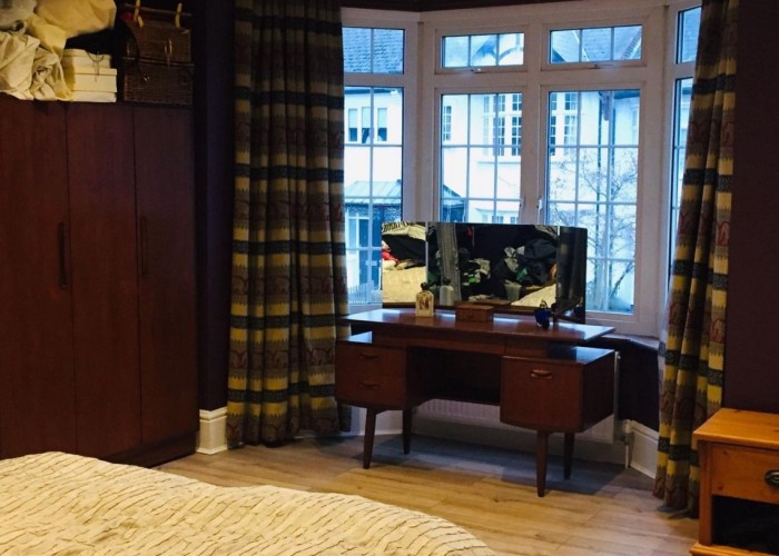 25. Bedroom (Double)