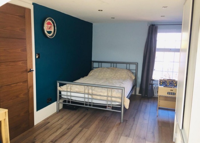 34. Bedroom (Childrens)