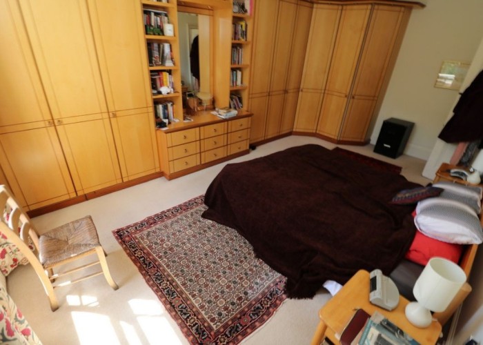 16. Bedroom (Double)