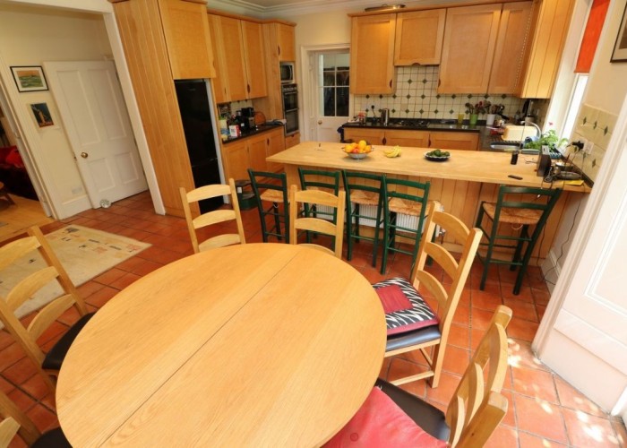 41. Kitchen (Wooden Units)