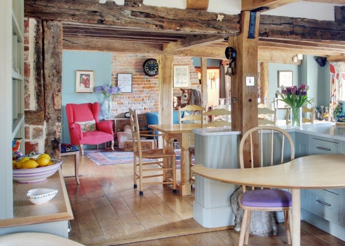 2. Kitchen, Diningroom