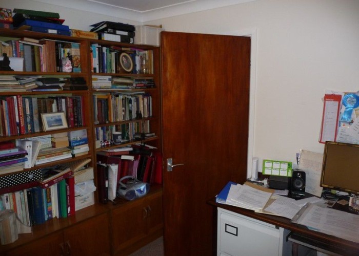 23. Home Office / Study