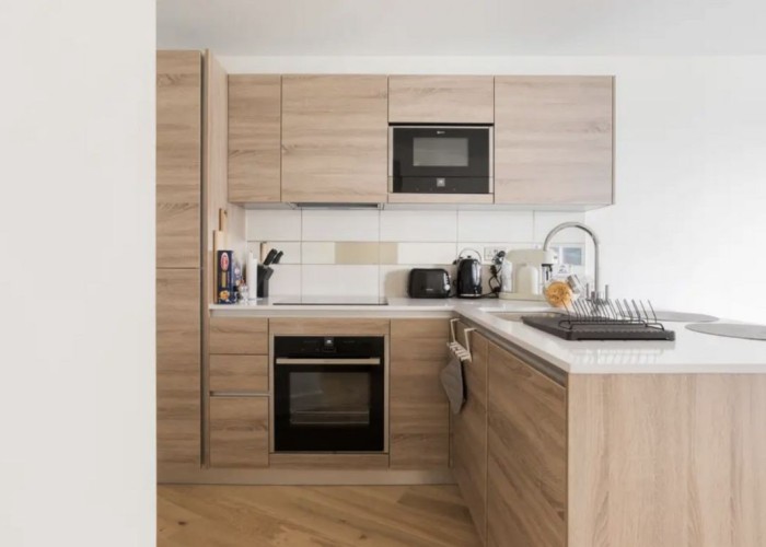 5. Kitchen (With Island)