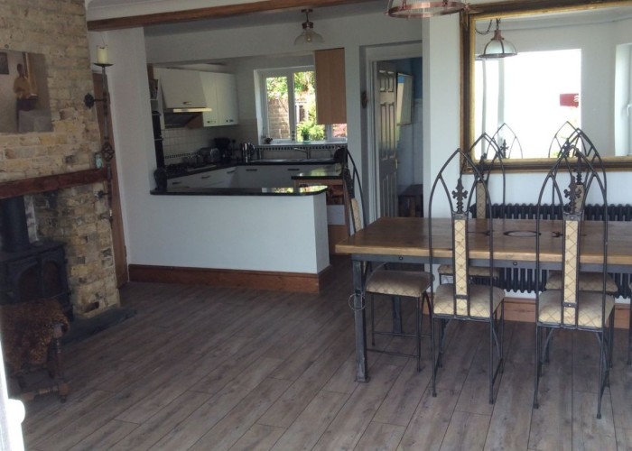 4. Diningroom