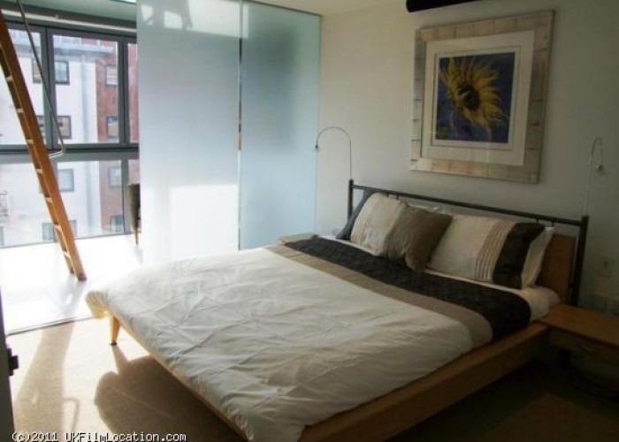 22. Bedroom (Master/En-Suite)