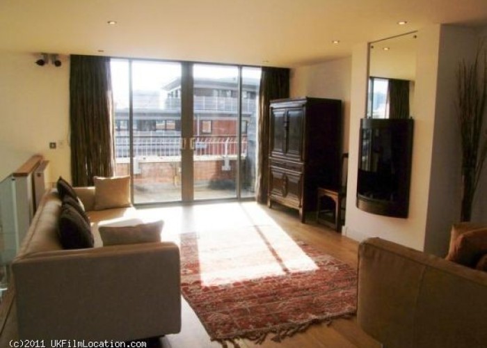2. Livingroom