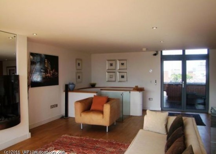25. Livingroom