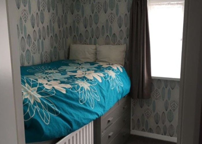 21. Bedroom (Childrens)