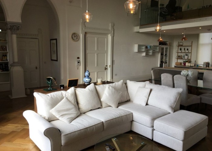 4. Livingroom