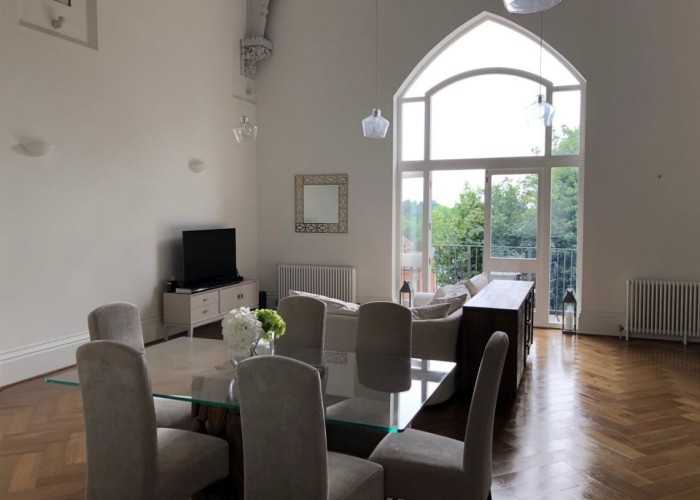 5. Diningroom