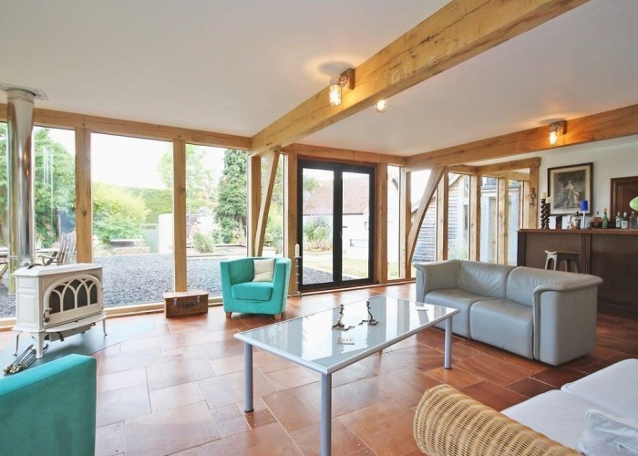 3. Livingroom, Windows