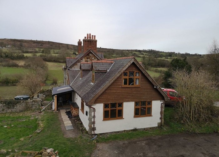 1. House / Cottage Exterior