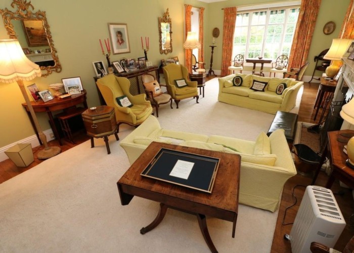 14. Livingroom