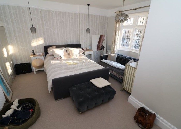 11. Bedroom (Double)