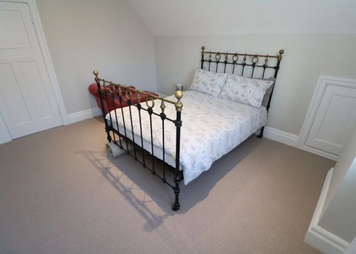 15. Bedroom (Double)