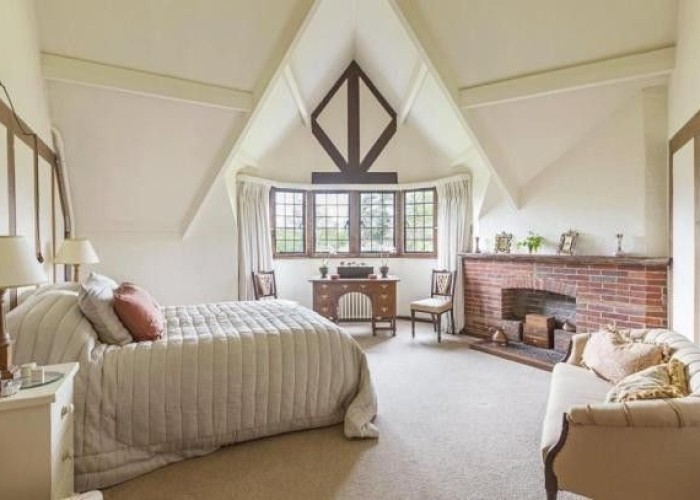 10. Bedroom (Double)