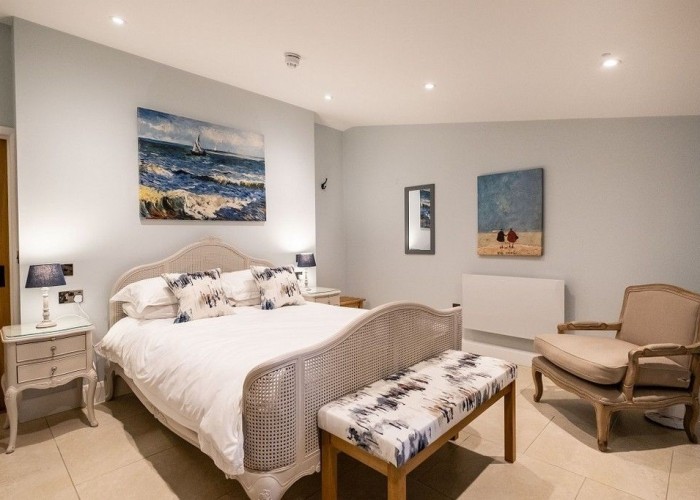 39. Bedroom (Double)