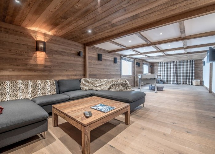 9. Drawing Room