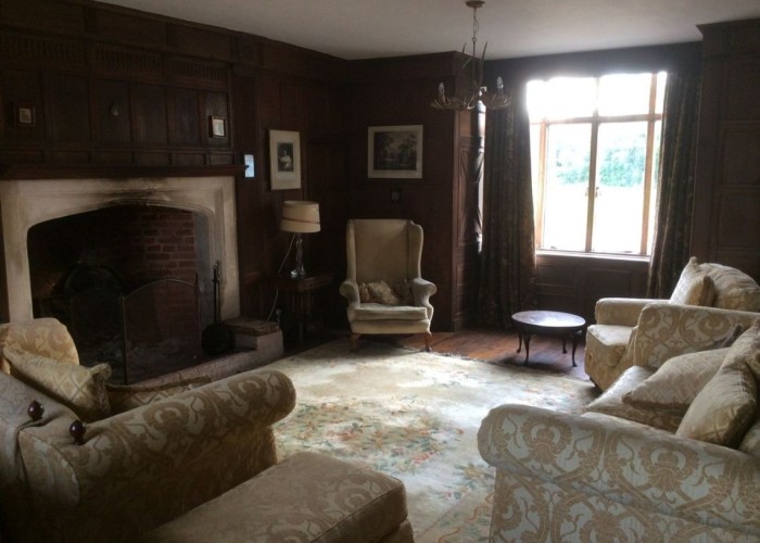 2. Livingroom