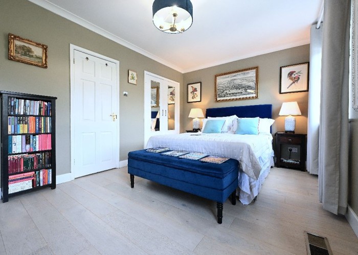 14. Bedroom (Double)