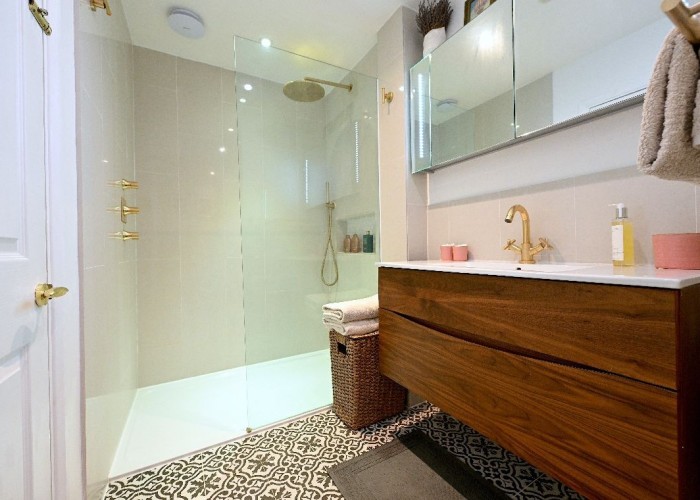 21. Bathroom