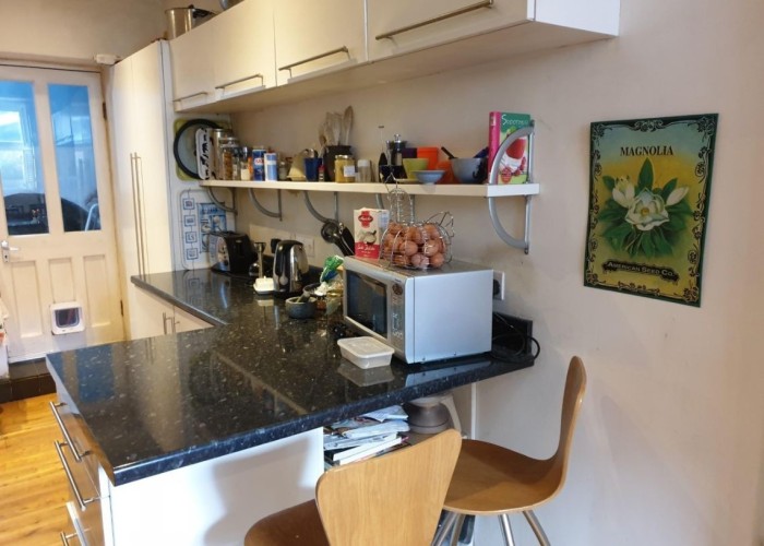 7. Kitchen