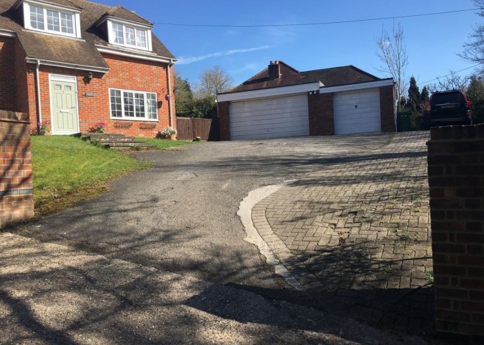 3. Driveway, Garage (Double)