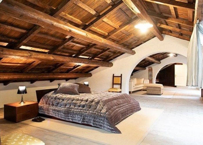 17. Bedroom, Styled Ceiling