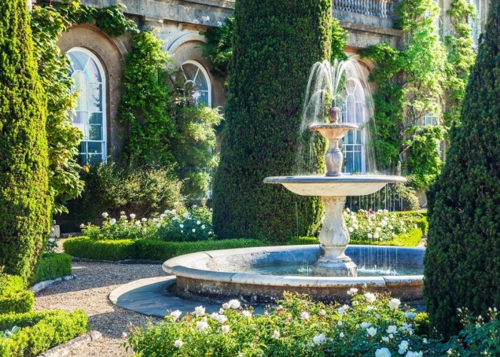2. Fountain