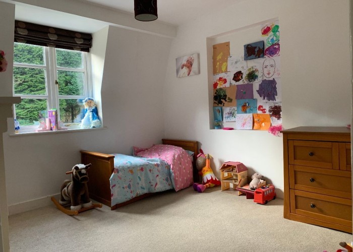 19. Bedroom (Childrens)