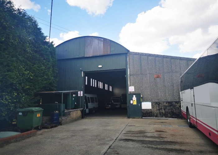 9. Barn, Workshop