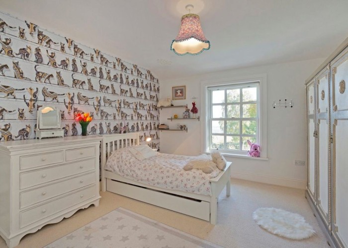 9. Bedroom (Childrens)