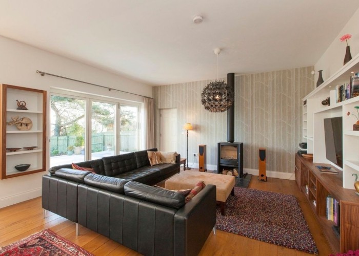 5. Livingroom, Fireplace