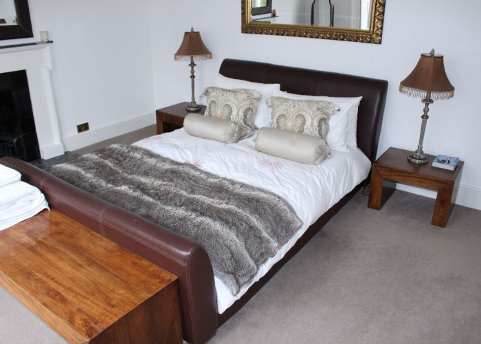 8. Bedroom (Double)