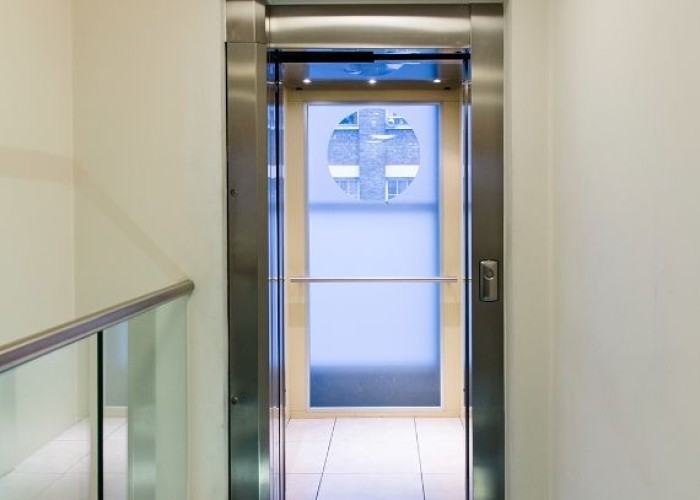 16. Lift