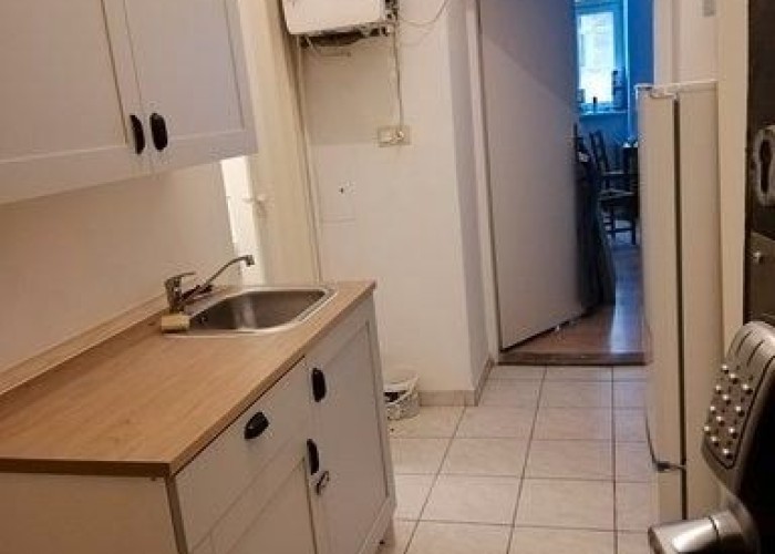 2. Kitchen, Kitchen (Commercial)