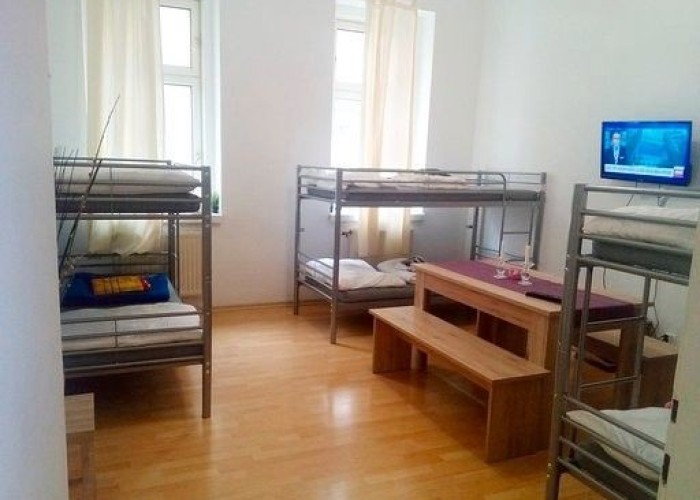 1. Hotel Room, Bedroom (Dormitory), Coronavirus-Friendly