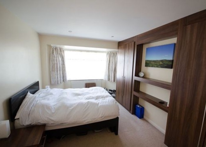 9. Bedroom (Double)