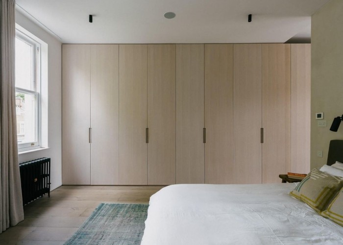 8. Bedroom (Master/En-Suite), Wardrobes